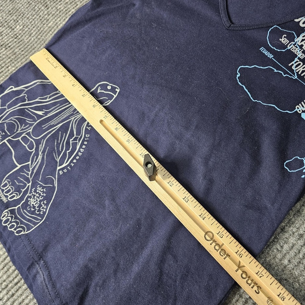 Rasgos Shirt Womens Large Blue V Neck Galapagos Turtle Graphic Top Tee - Picture 7 of 10